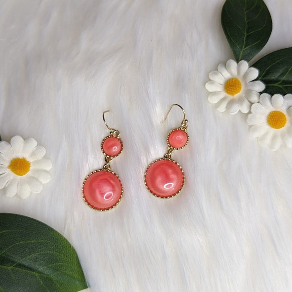 Coral Shimmer Orange Drop Earrings on Gold New - Picture 1 of 3